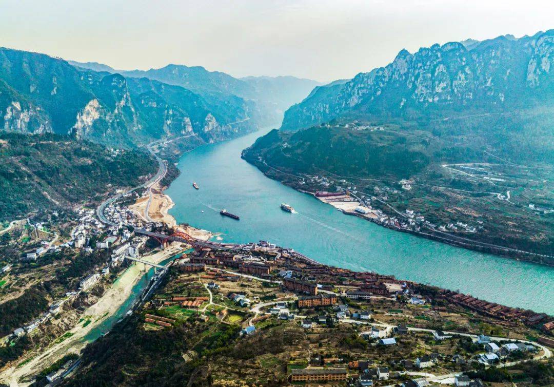 武汉深巷中的秘密花园小店,探寻湖北风情一隅