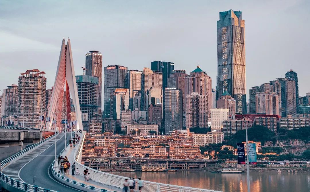 重庆，历史文化名城与现代化大都市的璀璨交融地